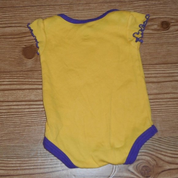 Minnesota Vikings LOVE VIKINGS onsie - Picture 2 of 4